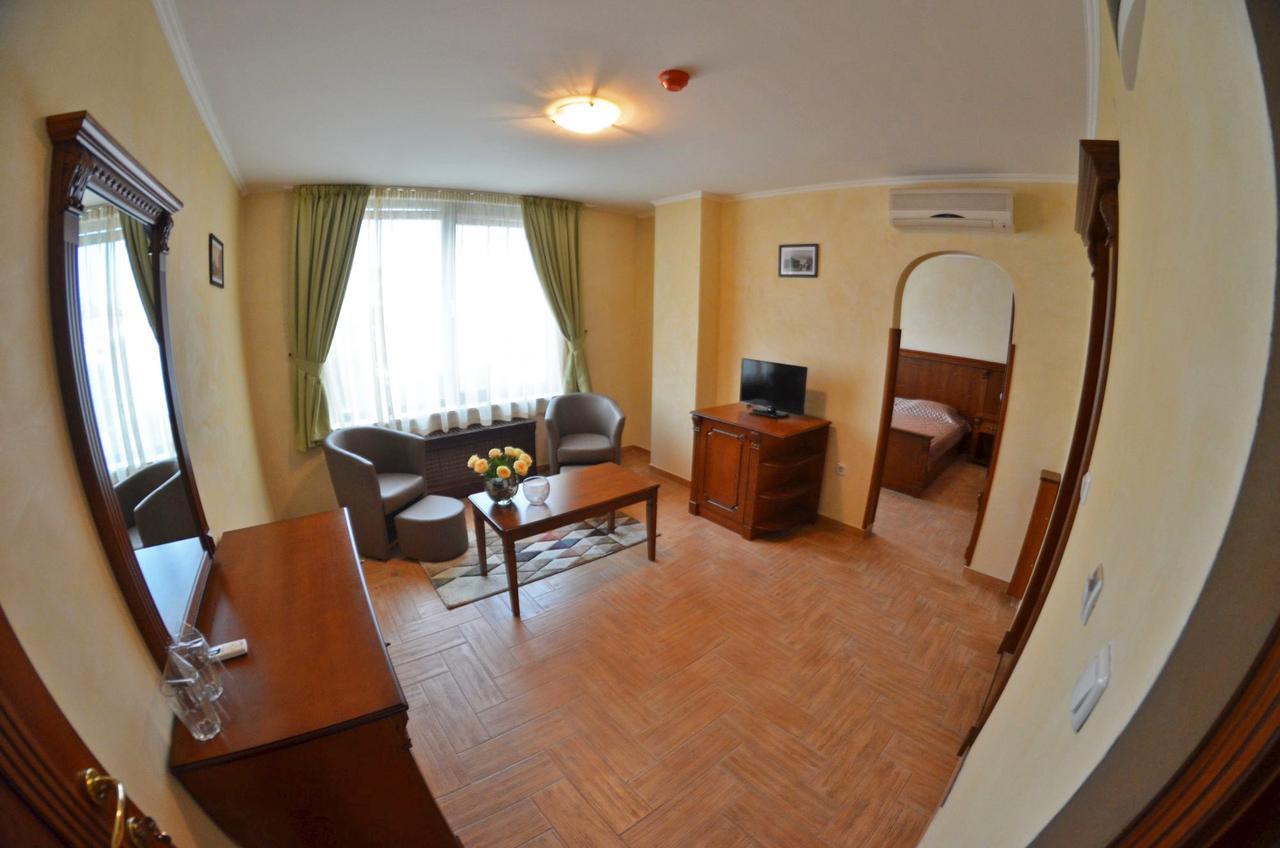 Central West Hotel โซเฟีย ภายนอก รูปภาพ