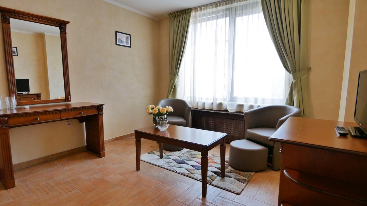 Central West Hotel โซเฟีย ภายนอก รูปภาพ