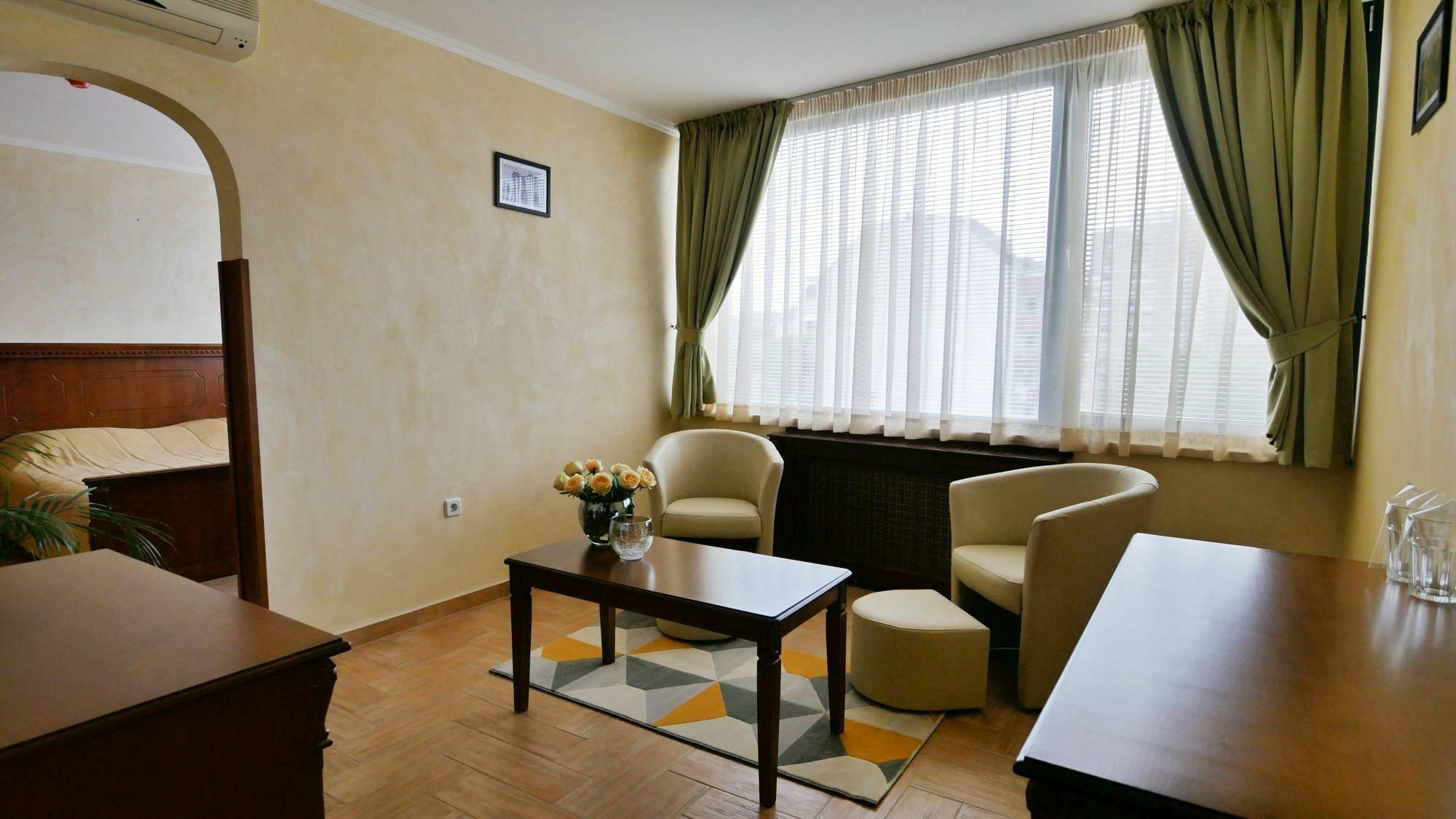 Central West Hotel โซเฟีย ภายนอก รูปภาพ